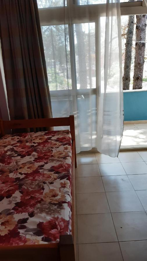 Hotel Princi I Vogel Velipojë Exteriör bild