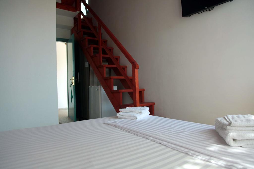 Hotel Princi I Vogel Velipojë Exteriör bild