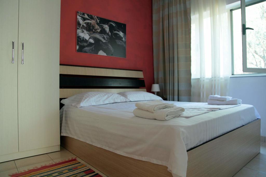 Hotel Princi I Vogel Velipojë Exteriör bild