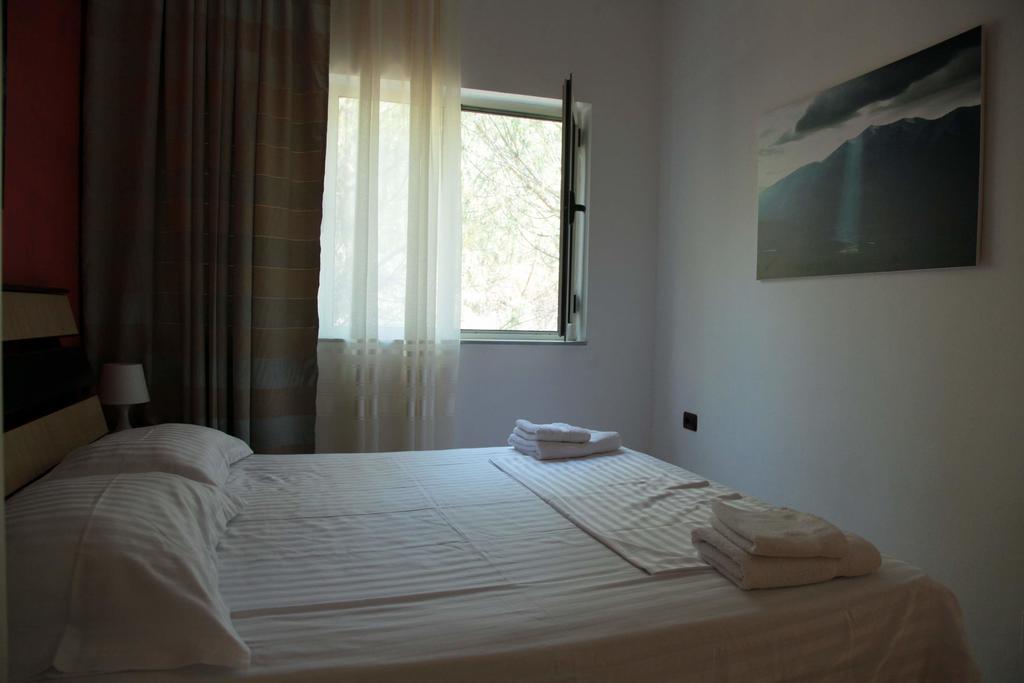 Hotel Princi I Vogel Velipojë Exteriör bild